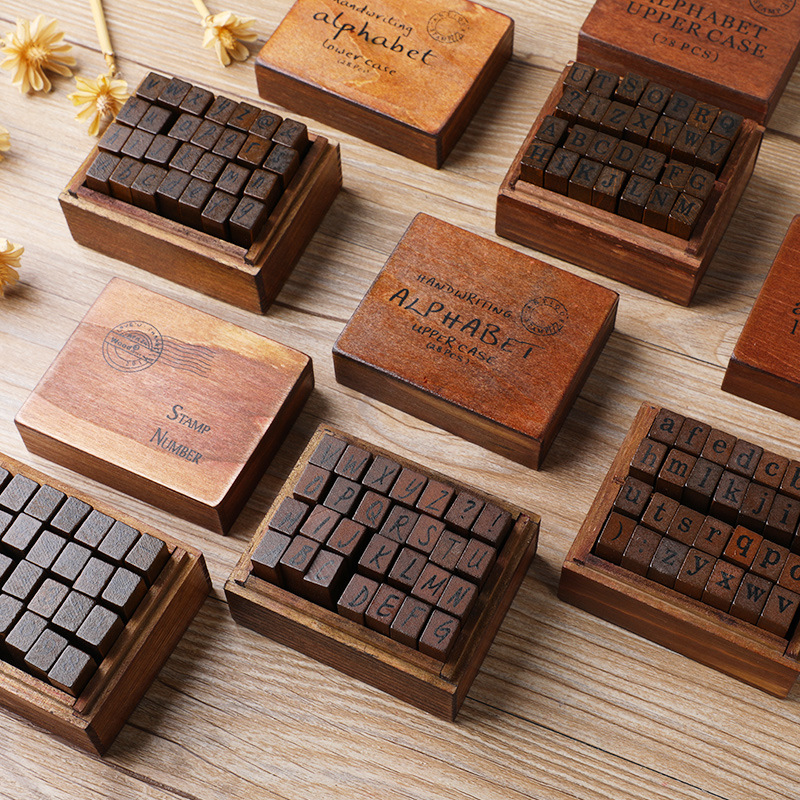Vintage Collectible Stamps - Conjunto de Carimbos de Letras Vintage