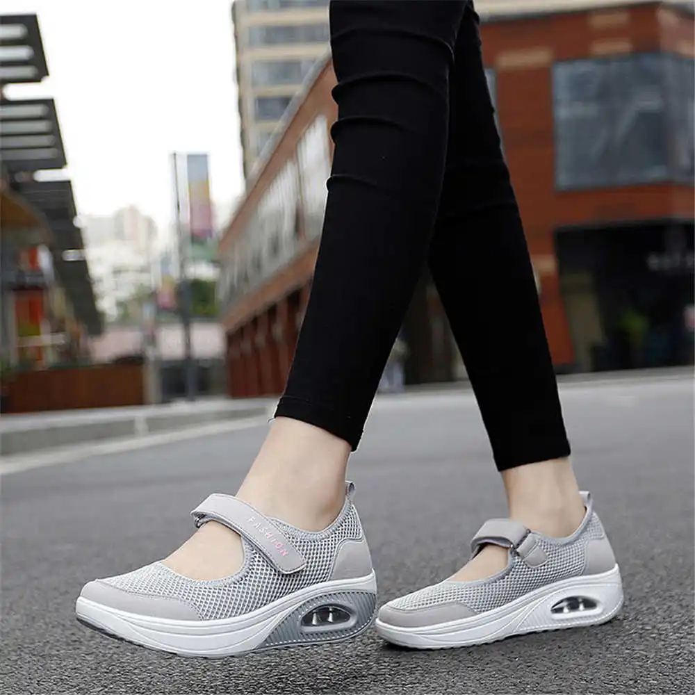 Most Collectible Vintage Items - 36-41 demi-temporada tênis coloridos andando patins