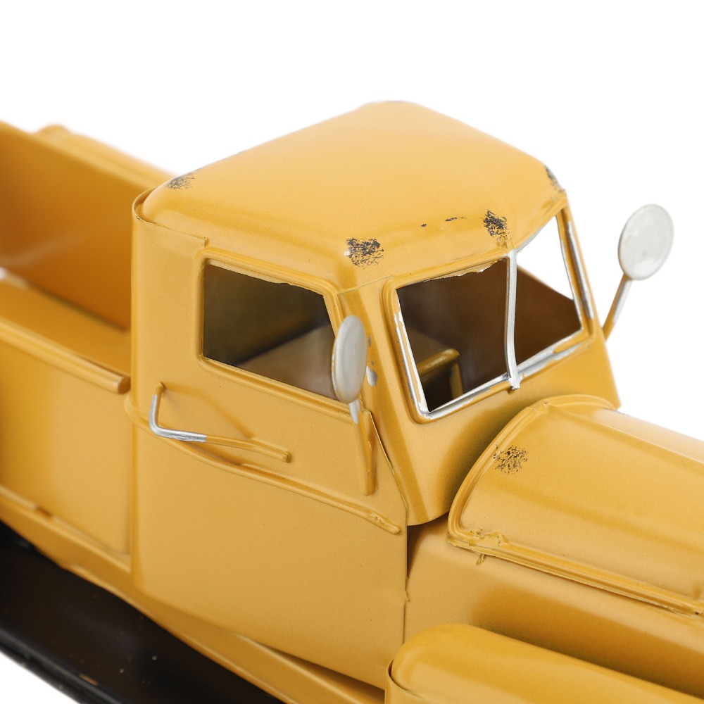 Modelo de Caminhonete de Ferro - Vintage Collectible Trucks avaliação e preço